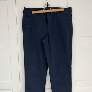 Lululemon men’s commission pants classic fit navy blue